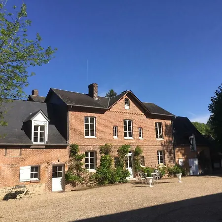 Le Moulin De *